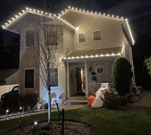 christmas-lights-on-nj-house2